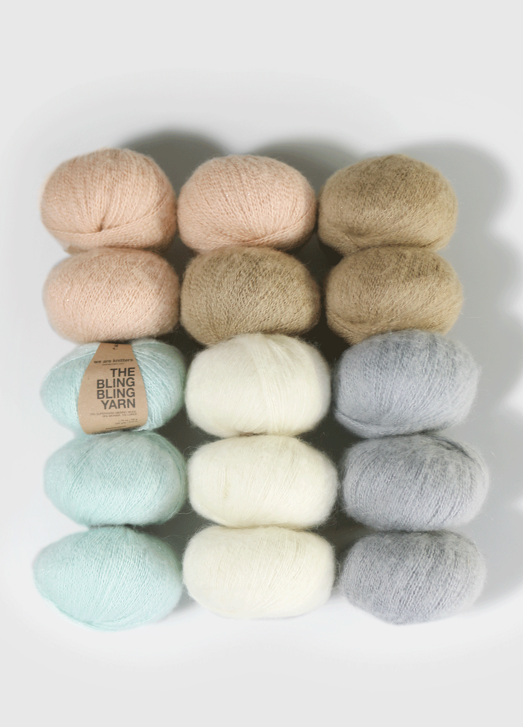 Pack de 15 Ovillos de Bling Bling Yarn