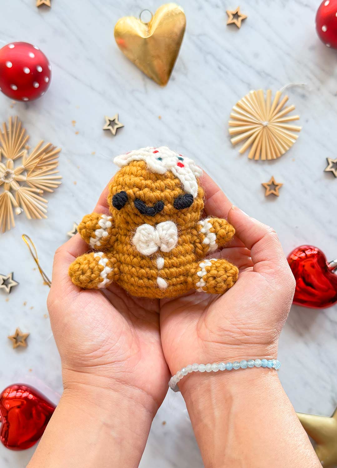 Gerry the Gingerbread Man Free Pattern x @knottrying.