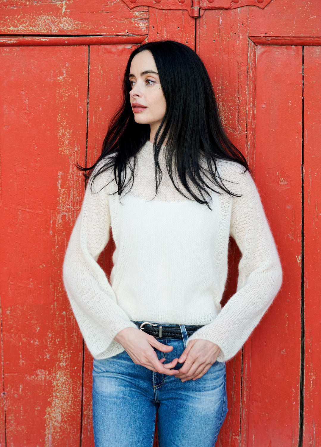 The go to Sweater x Krysten Ritter Kit – We Are Knitters